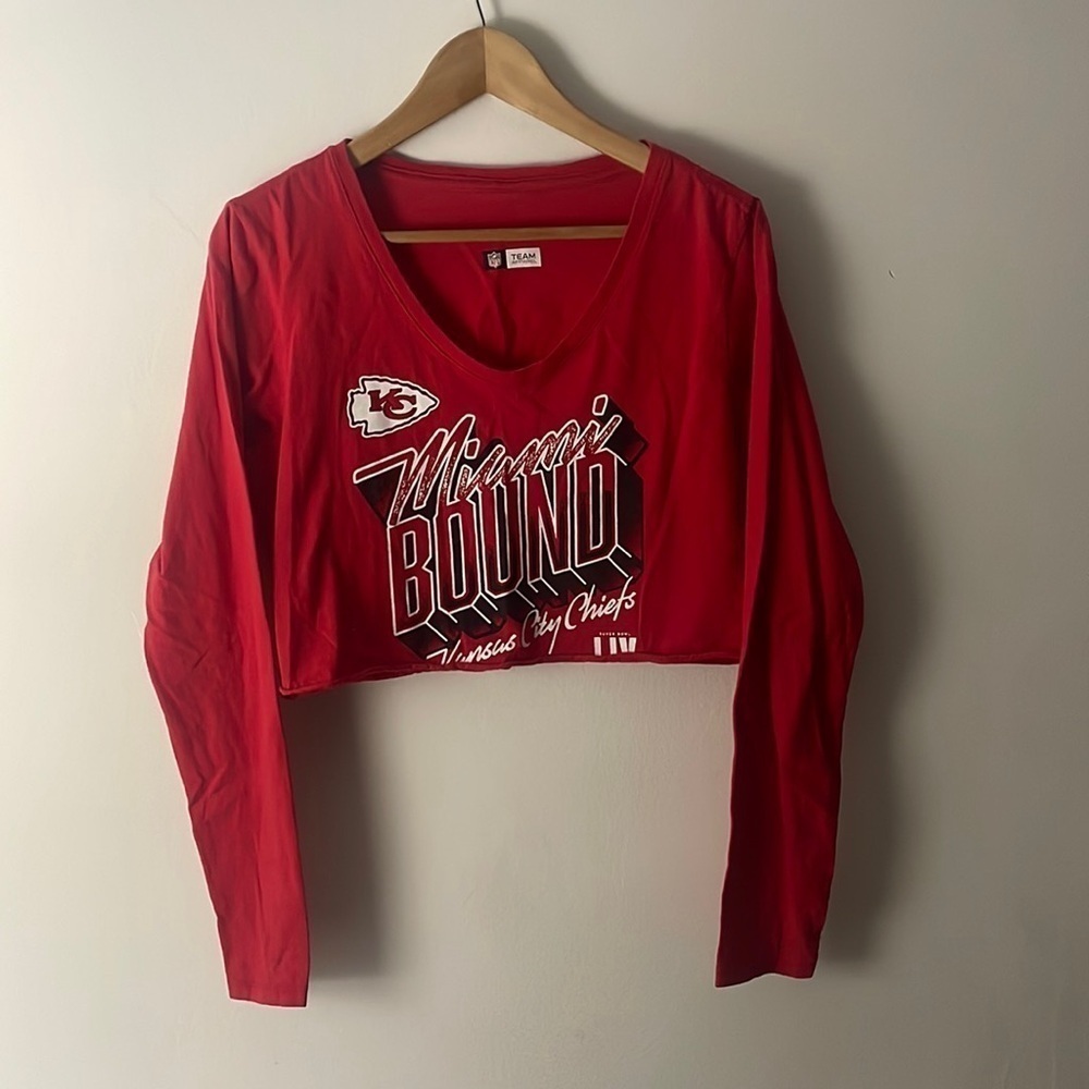 NFL Team Apparel Kansas City Chiefs Miami Round Super Bowl LIV Crop Tee Sz LG